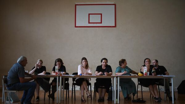 Сотрудники избирательного участка в школе села Ачандара. 25 августа в Абхазии проводятся выборы президента