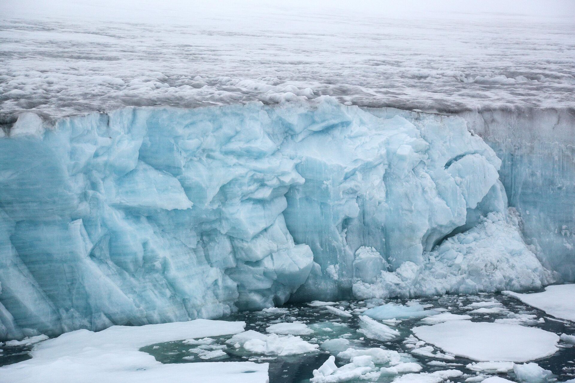 Ледник на острове Чампа в составе архипелага Земля Франца-Иосифа - РИА Новости, 1920, 13.10.2022