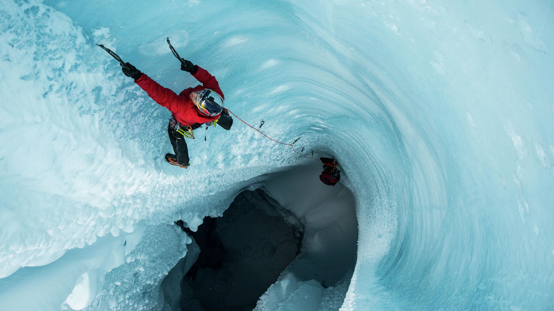 Восхождение в Гренландии Восхождение в Гренландии - РИА Новости, 1920, 31.10.2025