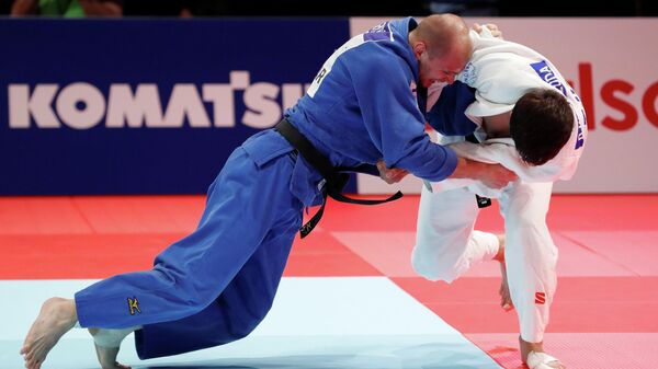 Денис Ярцев во время финальной схватки на чемпионате мира по дзюдо