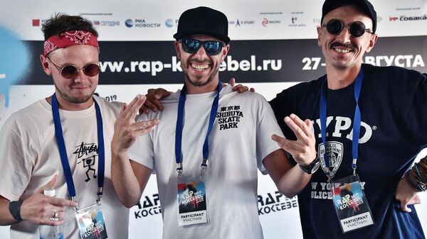 Участники группы JungleJunkiez на пресс-конференции во время фестиваля Rap Koktebel в Крыму