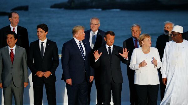 Великолепная шестерка и вратарь. G7 распадается на пары