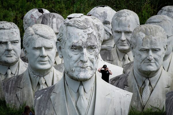 Бюсты бывших президентов США в Вильямсбурге