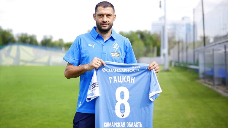 Игрок ФК Крылья Советов Александр Гацкан Игрок ФК Крылья Советов Александр Гацкан