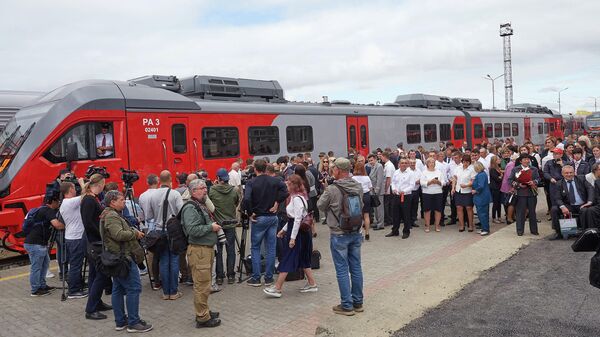Торжественная церемония открытия железной дороги общероссийского стандарта в Южно-Сахалинске 