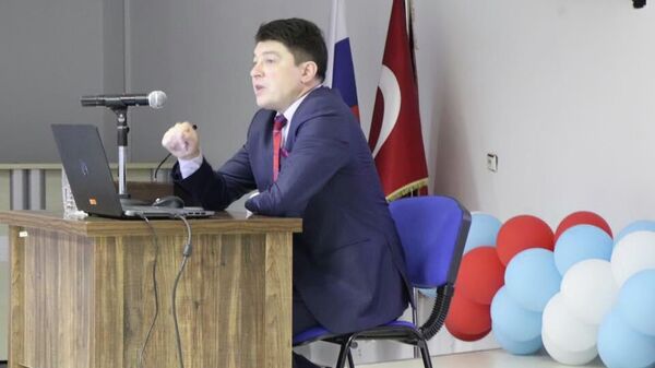 Советник Посольства России в Турции Александр Сотниченко провел лекцию в Российском центре науки и культуры 