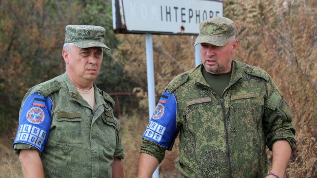 Представители СЦКК в селе Коминтерново. 1 сентября 2019