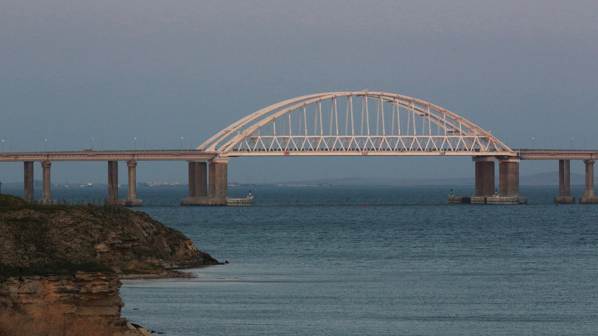 Крымский мост через Керченский пролив - РИА Новости, 1920, 25.08.2022