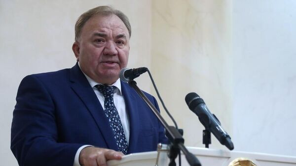 Временно исполняющий обязанности главы республики Махмуд-Али Калиматов