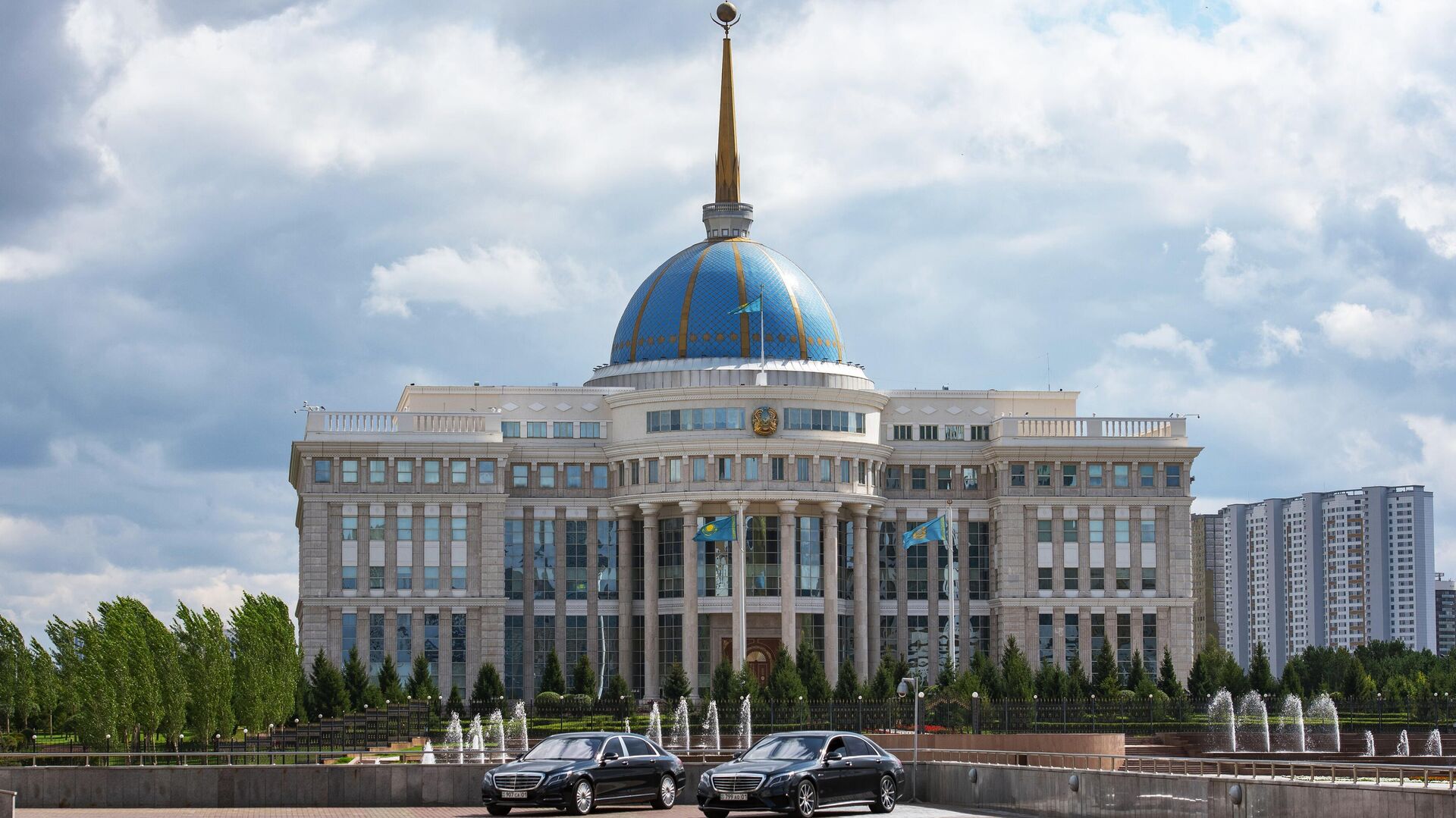 Здание парламента Казахстана в Астане. Архивное фото - РИА Новости, 1920, 27.03.2023