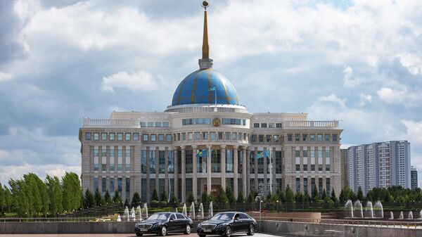 Здание парламента Казахстана в Астане. Архивное фото