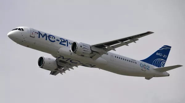 Российский среднемагистральный пассажирский самолёт МС-21-300 