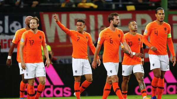 Футболисты сборной Нидерландов