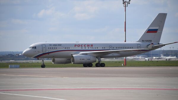 Российский самолет Ту-204