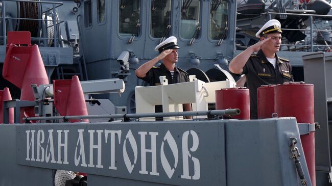 Прибытие тральщика Иван Антонов в Севастополь