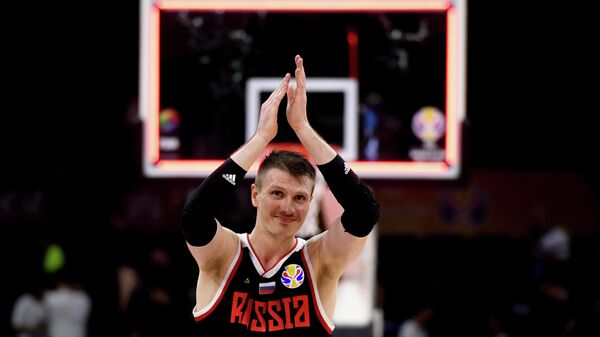 Игрок сборной России по баскетболу Андрей Воронцевич