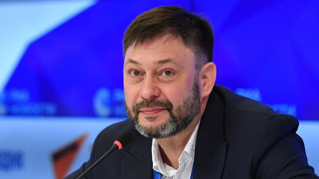 Руководитель портала РИА Новости Украина Кирилл Вышинский на пресс-конференции в Международном мультимедийном пресс-центре МИА Россия сегодня