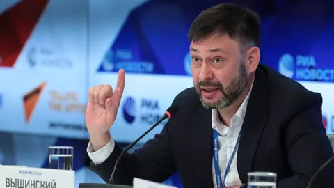 Руководитель портала РИА Новости Украина Кирилл Вышинский на пресс-конференции в Международном мультимедийном пресс-центре МИА Россия сегодня