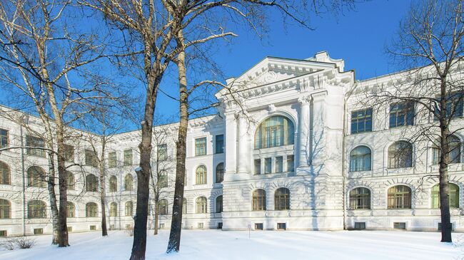 Здание Санкт-Петербургского политехнического университета Петра Великого