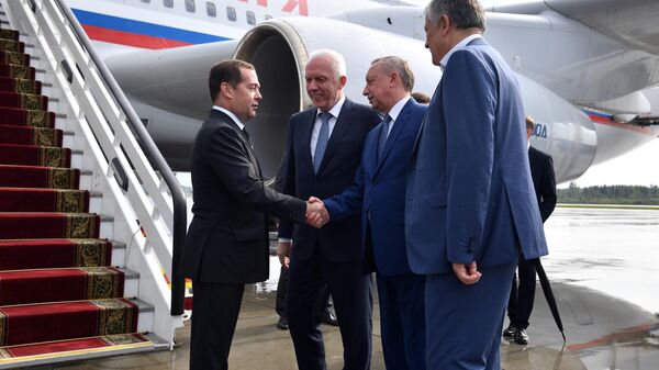 Председатель правительства РФ Дмитрий Медведев в аэропорту Санкт-Петербурга Пулково. 9 сентября 2019