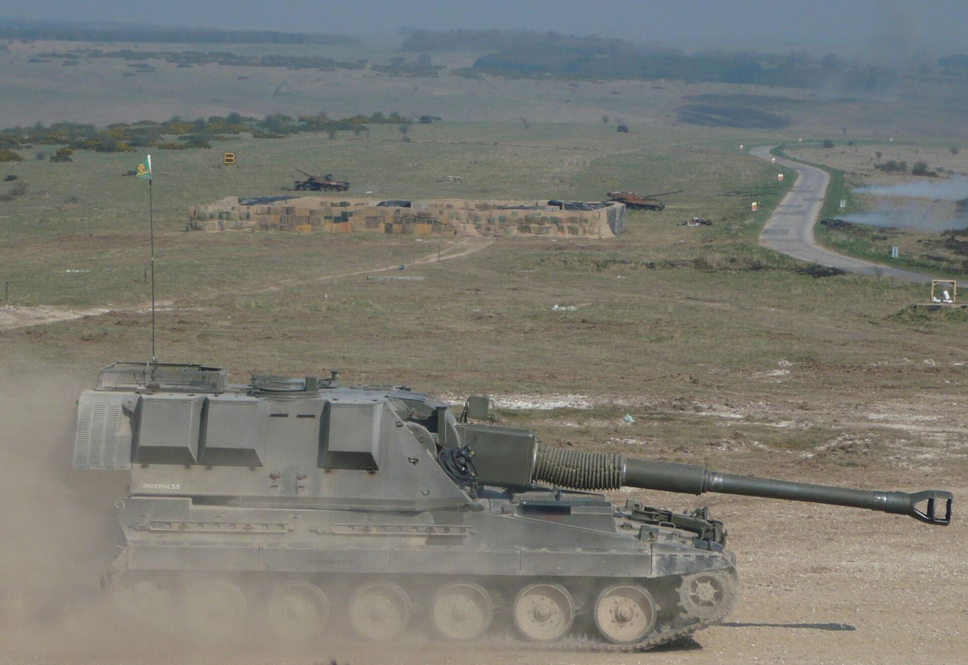 Самоходная артиллерийская установка AS-90 Самоходная артиллерийская установка AS-90 - РИА Новости, 1920, 18.12.2025