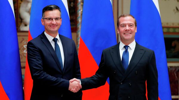 Председатель правительства РФ Дмитрий Медведев и председатель правительства Республики Словения Марьян Шарец во время встречи. 10 сентября 2019
