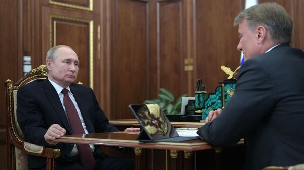 Владимир Путин и президент, председатель правления Сбербанка РФ Герман Греф во время встречи. 10 сентября 2019 