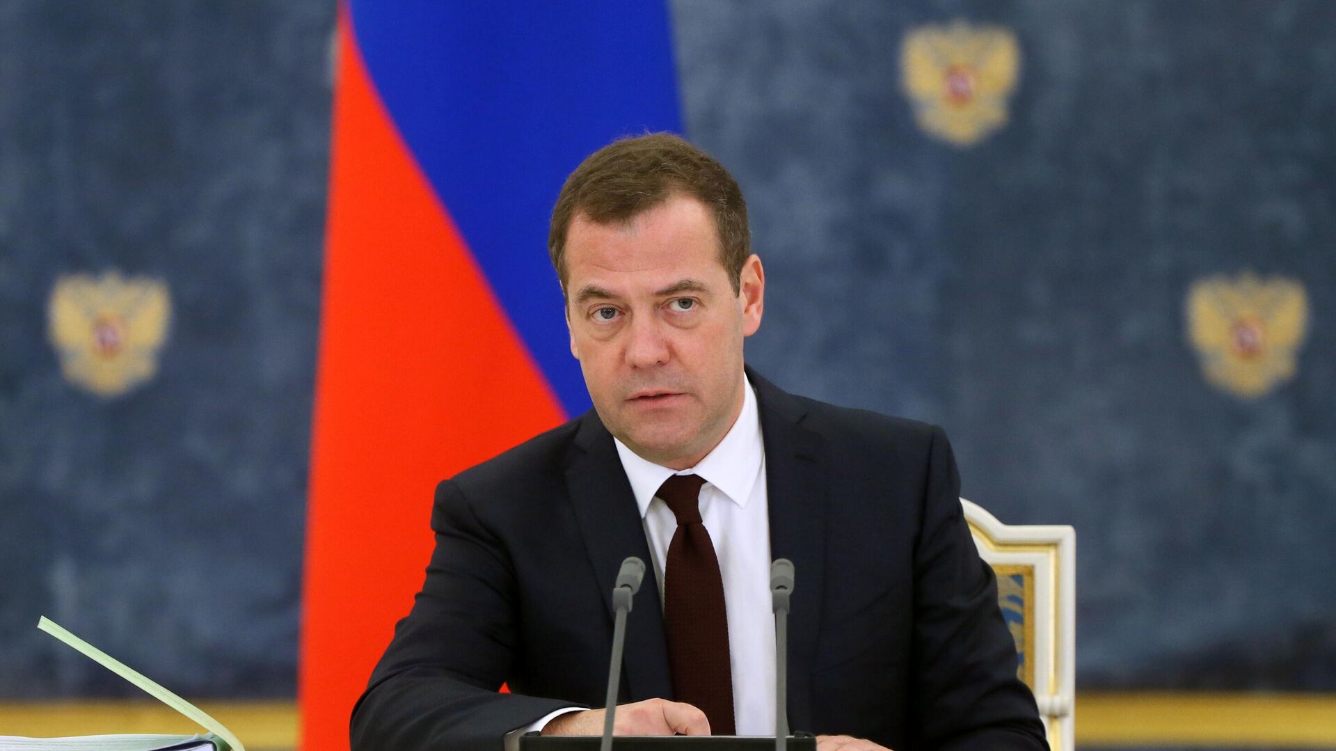 Медведев предложил кандидатуру Васильева на пост главы фракции ЕР в Госдуме