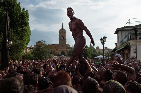 Фестиваль Каскаморрас в Испании 