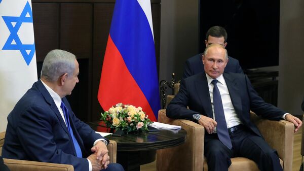 Владимир Путин и премьер-министр Израиля Биньямин Нетаньяху во время встречи