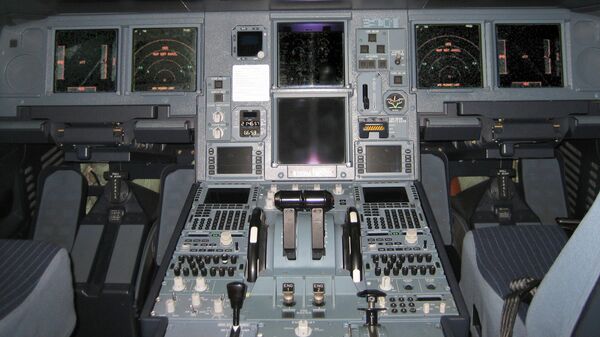 Кабина пилотов самолета Airbus