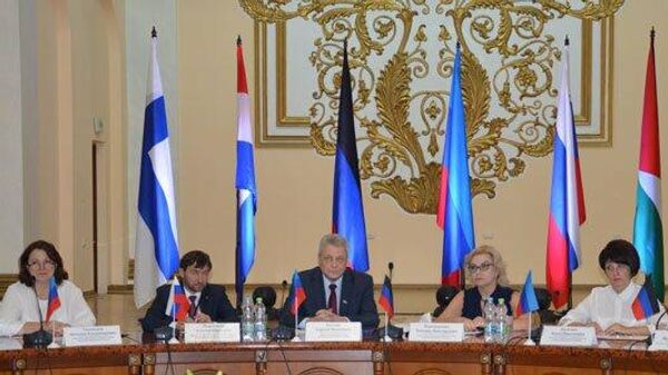 Председатель Правительства ЛНР Сергей Козлов открыл IV Экономический форум в столице Республики. 14 сентября 2019