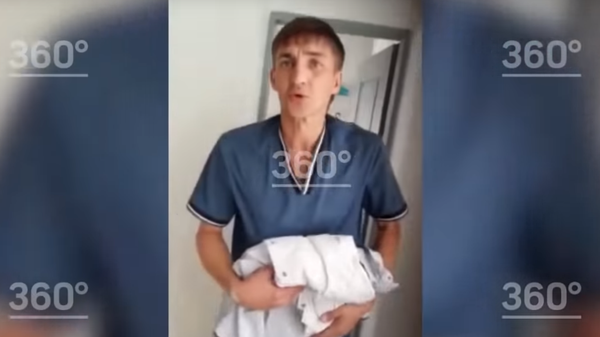 В Северной Осетии пьяный врач посоветовал ребенку наносить мазь на гипс