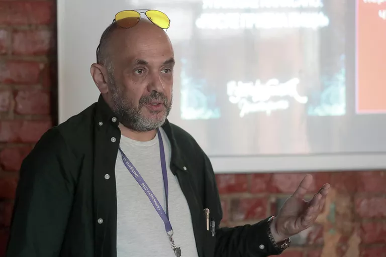 Иосиф Зислин – психиатр, автор работ по клинической психиатрии, антропологической психиатрии, нейрофизиологии, частнопрактикующий врач Иосиф Зислин – психиатр, автор работ по клинической психиатрии, антропологической психиатрии, нейрофизиологии, частнопрактикующий врач
