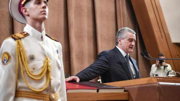 Глава Республики Крым Сергей Аксёнов во время вступления в должность. 20 сентября 2019
