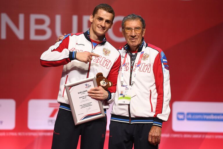 Бокс. Чемпионат мира. Мужчины. Двенадцатый день