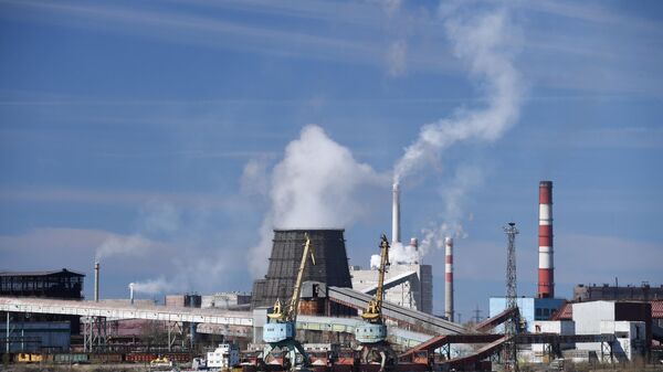 Промышленный порт Череповецкого металлургического комбината