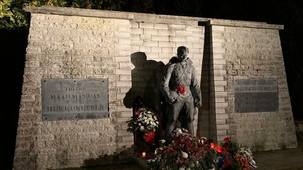 Памятник Воину-Освободителю в Таллине