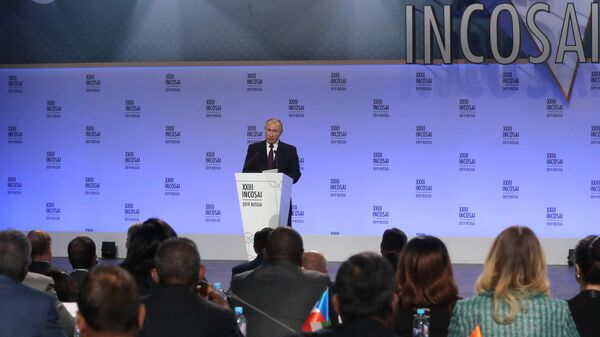Президент РФ Владимир Путин выступает на XXIII конгрессе Международной организации высших органов финансового контроля