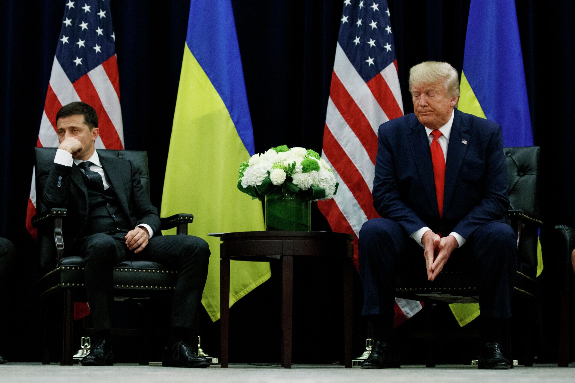 Президент Украины Владимир Зеленский и президент США Дональд Трамп во время встречи в Нью-Йорке, США. 25 сентября 2019 - РИА Новости, 1920, 28.06.2024