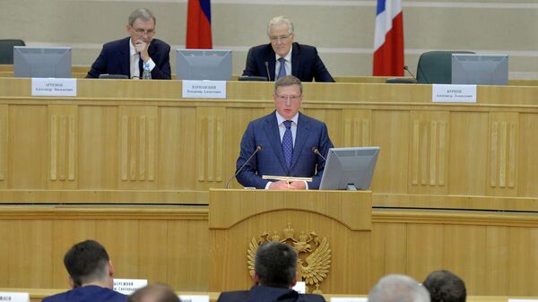 Губернатор Омской области Александр Бурков во время бюджетного послания законодательному собранию