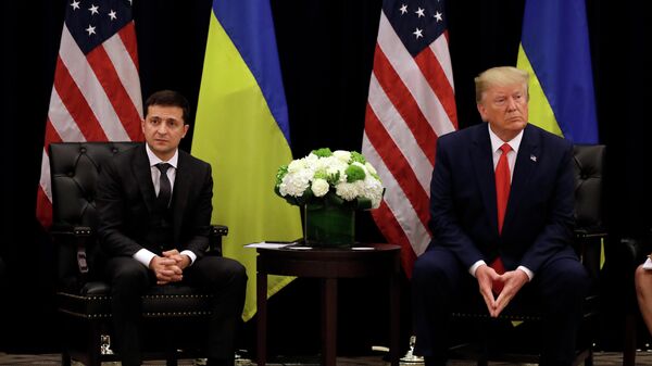 Президент Украины Владимир Зеленский и президент США Дональд Трамп во время встречи