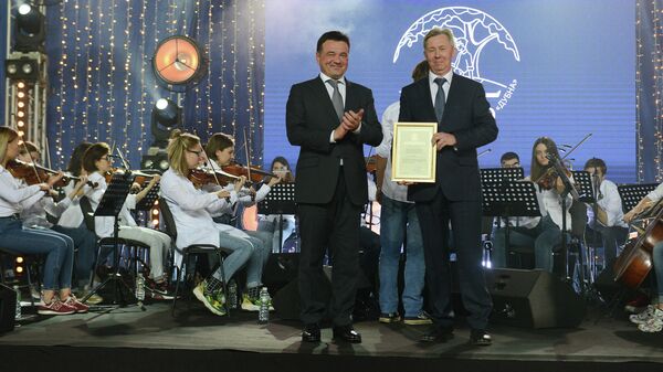 Губернатор Московской области Андрей Воробьев поздравил университет Дубна с 25-летним юбилеем
