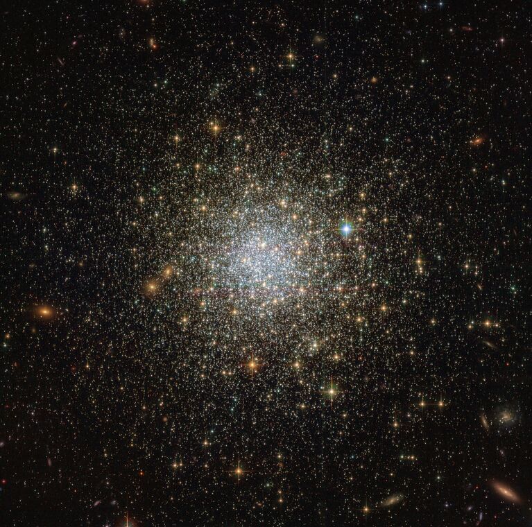 Шаровое скопление NGC 1466 в созвездии Южная Гидра