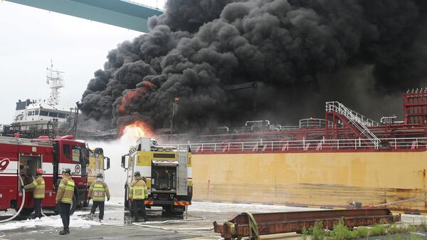 Пожар на судне в порту, Южная Корея. 28 сентября 2019
