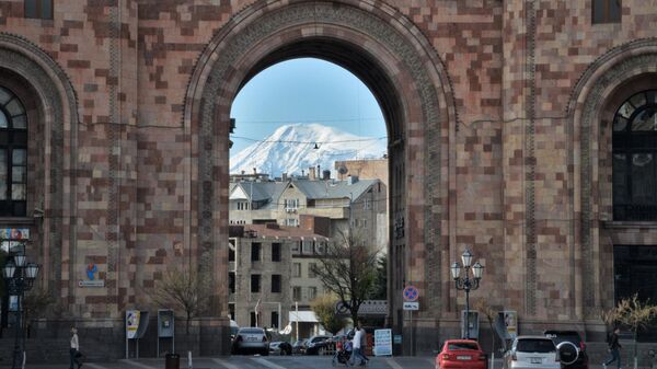 Гора Арарат со стороны Армении 