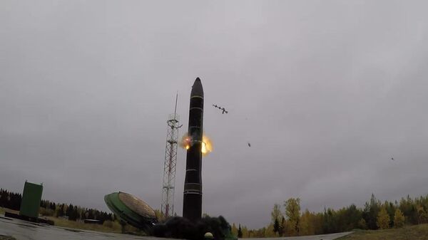 Учебно-боевой пуск баллистической ракеты Тополь-М с космодрома Плесецк