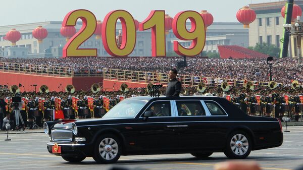 Председатель Китайской Народной Республики Си Цзиньпин на военном параде, приуроченном к 70-летию образования Китая. 1 октября 2019
