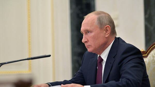 LIVE_Владимир Путин принимает участие в совещании по вопросам здравоохранения