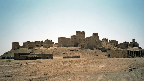 Древние развалины города Мариб, Йемен